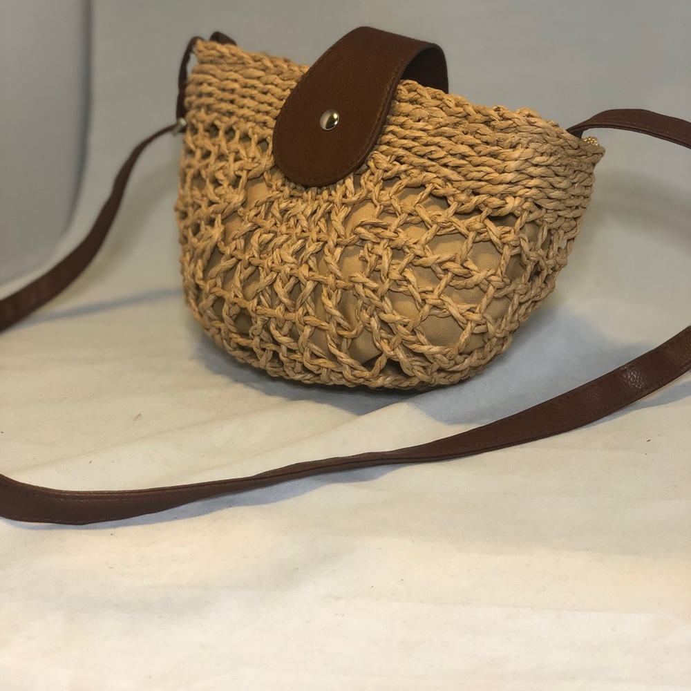 Crossbody Straw Bag